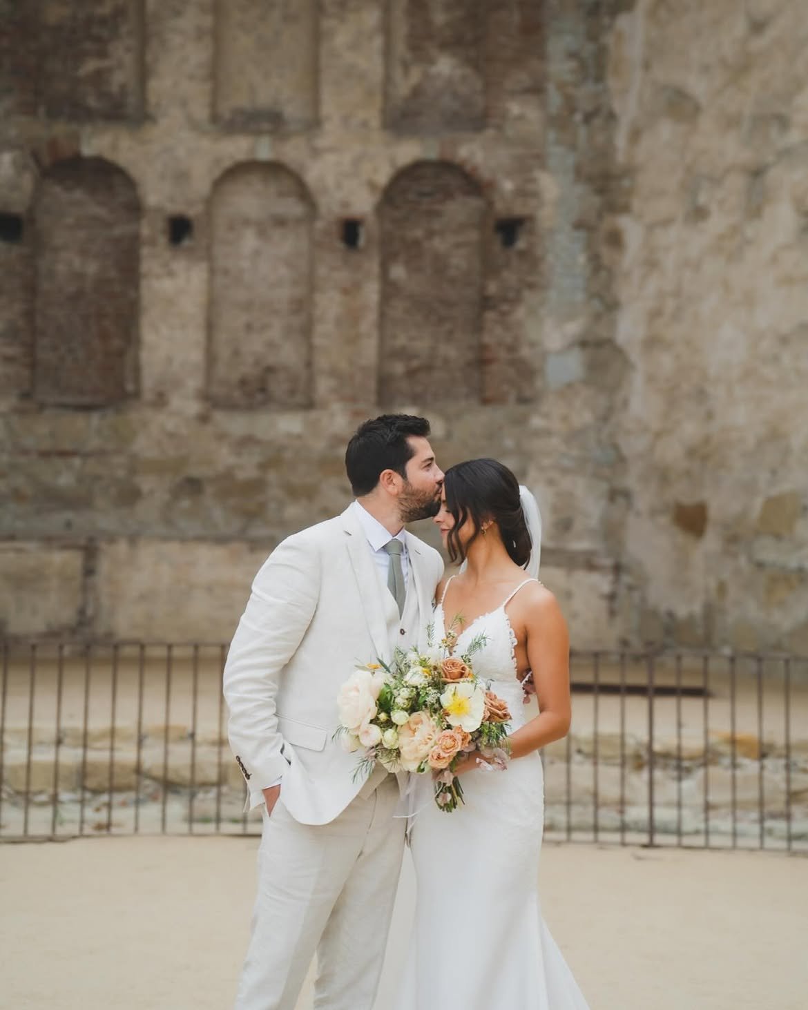 Capturing love, one frame at a time. ❤️📸✨ #WeddingPhotography #CandidMoments #LoveInMotion #Wed