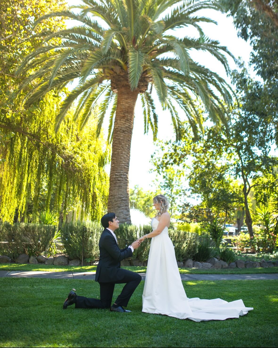 Capturing timeless moments, one love story at a time. 💍✨📍 DM for inquires - now booking weddin (3)
